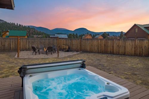 South Fork House | Family-Friendly Retreat at Mill174 for Memorable Stays