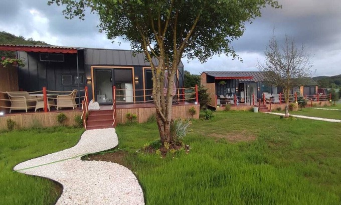 Sile Cottage | Milla Serenity