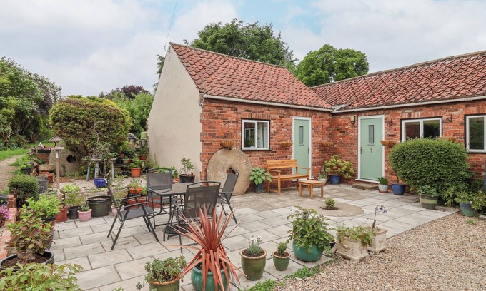 Malton Cottage | Pet-Friendly Millers Cottage with Garden in Malton