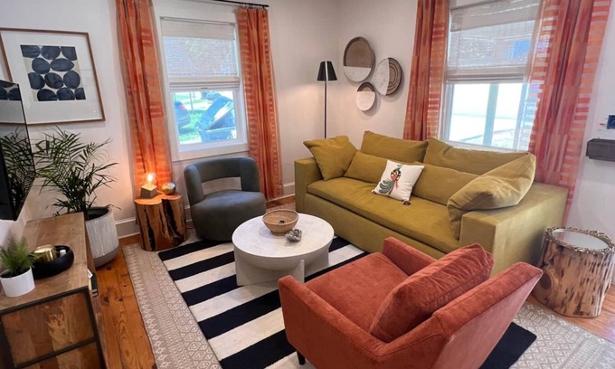 Jefferson House | Premier Millhouse: Downtown Jefferson with Ocean Views