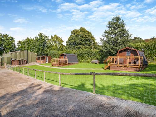 Ammanford House | Family-Friendly Stay at Milo - Ideal for Your Next Getaway