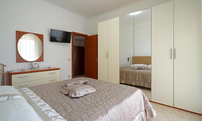 Sant'Agnello Apartment | Milou's House: Family-Friendly Retreat with 9.8 Rating
