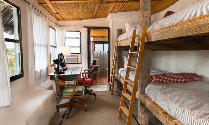 Terlingua Hotel | Discover Mimi's Bunkroom Near Big Bend National Park