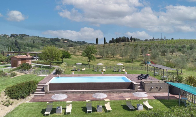 Peccioli Apartment | Relaxing Stay at Mimosa, La Macchia in Beautiful Peccioli