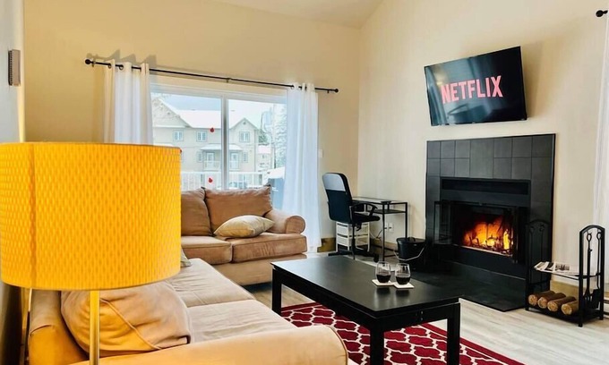 Magog Apartment | Relax at Mimosa Mont Orford Near Memphremagog Beach
