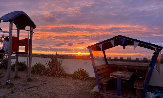 Barmouth Hotel | Family-Friendly Retreat at Min Y Mor Hotel with Pool & Dining