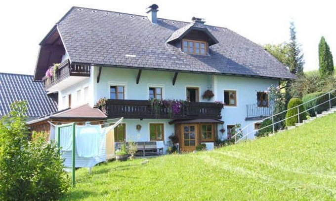 Altmuenster Apartment | Cozy Minabauer Apartment 1 with Private Pool & Pet Welcome
