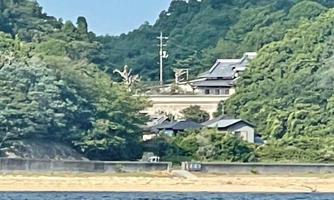 Kure House | Experience Minamiseto Karoto Kazemachitei's Family-Friendly Stay