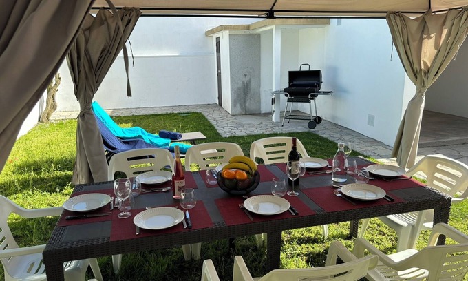 Vila do Conde House | Discover Mindelo's Residence with Ocean Views & Breakfast