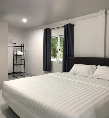 Khanom House | Budget-Friendly Minds House: Child Friendly with 9.4 Score
