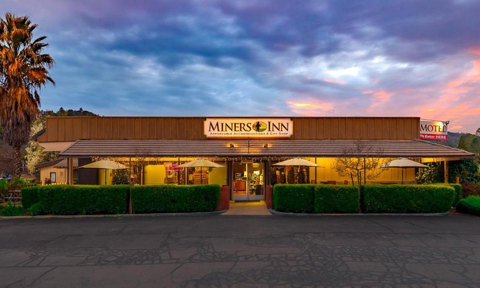 Mariposa Hotel | Experience Comfort at Miners Inn with Oceanfront Amenities