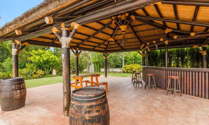 Arriate Villa | Top-Rated Minerva Arriate with Private Pool & Spa Amenities
