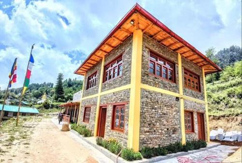Sagarmatha Zone Cabin | Mingmar lodge lumsa
