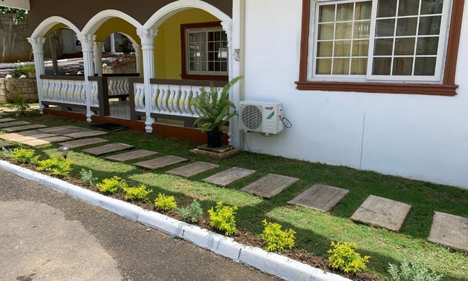 New Hope House | Cozy Mini Lodging: Family-Friendly Stay with Top Reviews