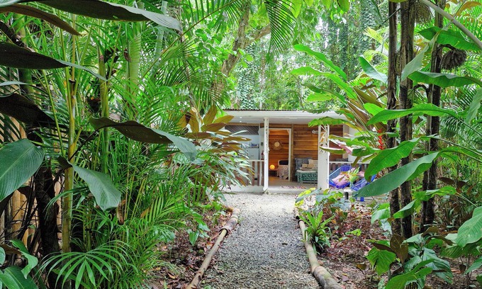 Chiguata House | Cozy Mini Up! for Two with Spa and Breakfast Amenities