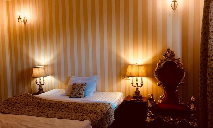 Gorki-10 Hotel | Comfortable Mini-Hotel GRC-Gorki 10 with Breakfast & Kitchen
