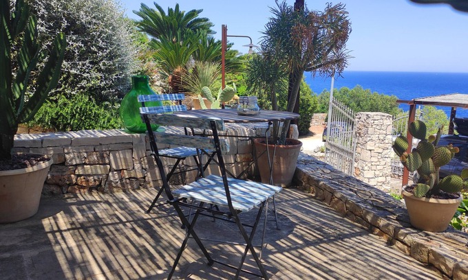 Tiggiano House | Mini Suite De Vita - Breathtaking Oceanfront Views Await