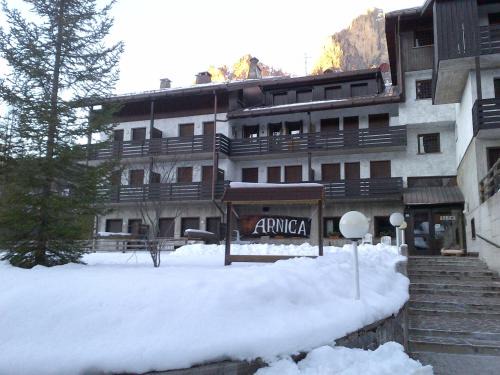 Selva di Cadore Apartment | Cozy Miniappartamento Dolomiti with Pool and Spa Amenities
