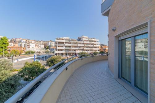 Vasto Apartment | Minicasa with Expansive Terrace and Ocean Views - 4 Stars