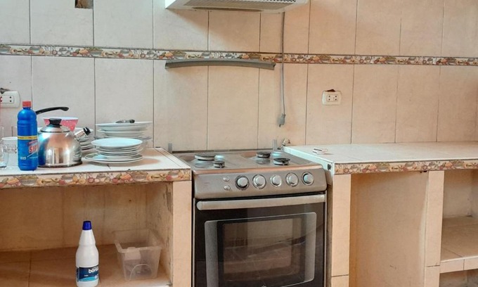 Piura House | Cozy Minidepartment for Ladies with Kitchen and Laundry