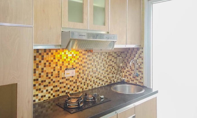 Jakarta House | Modern 2Br Apartment with Pool in Green Pramuka City