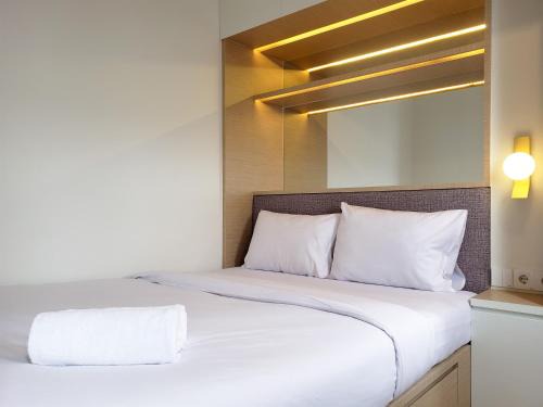 Lenteng Agung Apartment | Cozy 2BR Retreat at La Hub City Apartment by Travelio