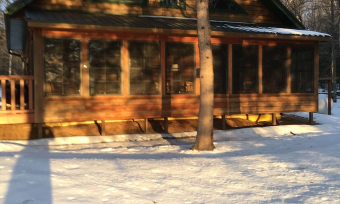 Lac du Flambeau Cabin | Experience Minocqua Lakefront Retreat with Pool & Breakfast