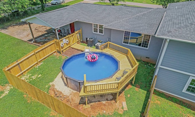 Huntsville Apartment | Welcoming Pool House Steps from Oakwood University Retreat