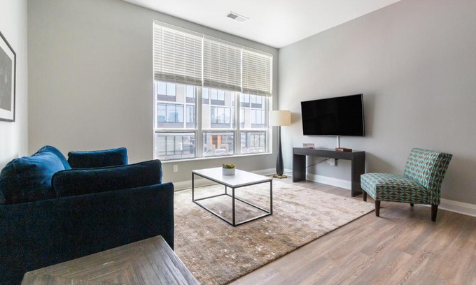Scioto Mile Apartment | Stylish Mint House Columbus - Capitol Square Awaits You