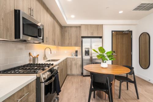 Menlo Park Apartment | Relax at Locale Menlo Park: Pool, Ocean Views & Hot Tub