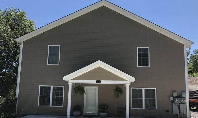 Flintstone House | Convenient Getaway Near Downtown and Rock City Awaits