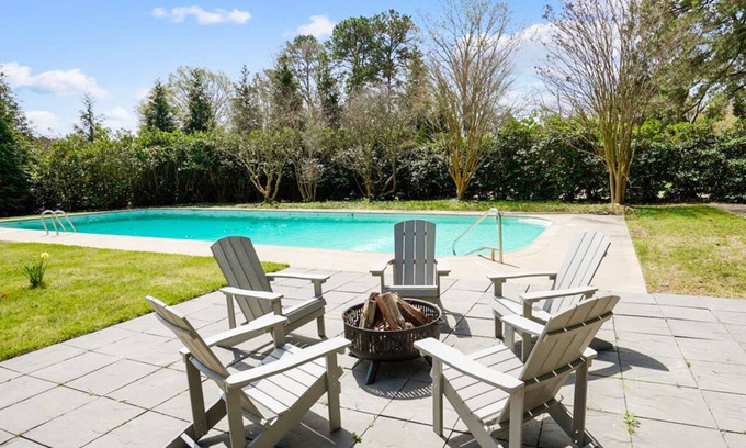 Easton House | Relaxing Retreat Near Downtown Easton with Private Dock