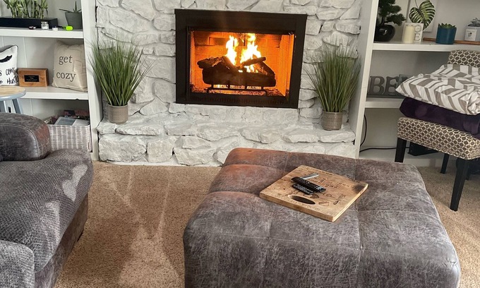 Noblesville House | Convenient Stay Near Grand Park and Ruoff Music Center