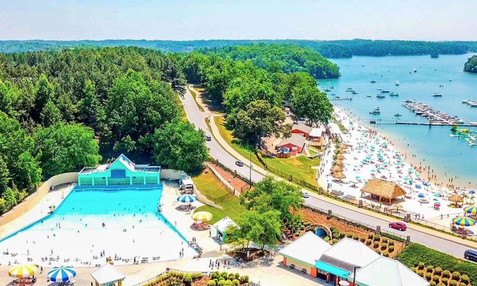 Lawrenceville House | Ideal Getaway Near Lake Lanier & Stone Mountain Park