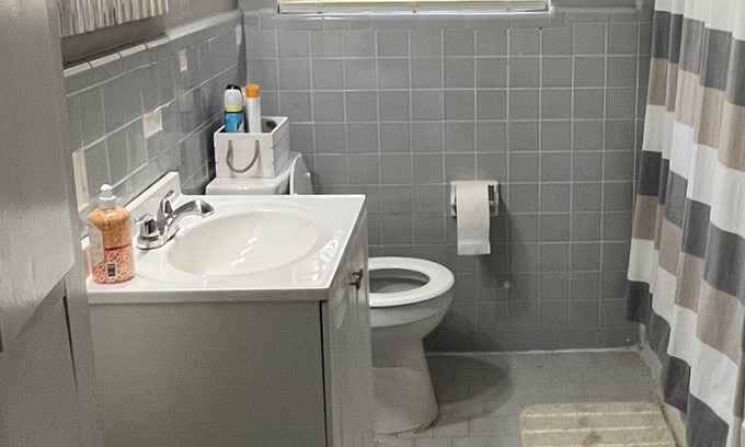 Shreveport House | Conveniently Located Hotel Near Shopping and Airport