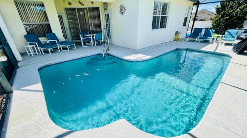 Calabay Parc House | Perfectly Located Pet Friendly Haven Near Attractions