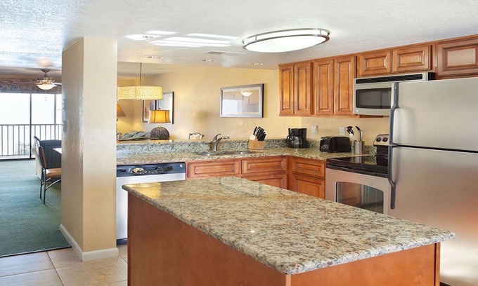 Florida Center Resort | Convenient Location Near Universal and Sea World Attractions