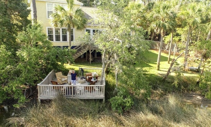 Savannah Apartment | Explore Historic Savannah & Tybee Island from a Private Marsh