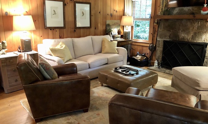 Highlands Cottage | Wooded 2 Acre Retreat: Pet Friendly & Pool Access