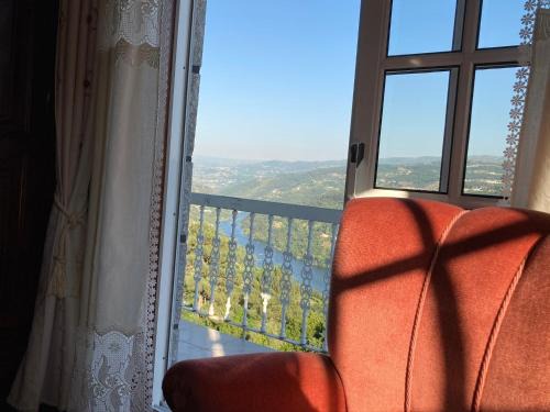 Marco de Canaveses House | Family-Friendly Stay at Mira Douro Valley Home - 9.5/10 Rated