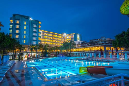 Okurcalar Resort | Discover Relaxation at Meridia Beach Hotel with Ocean View