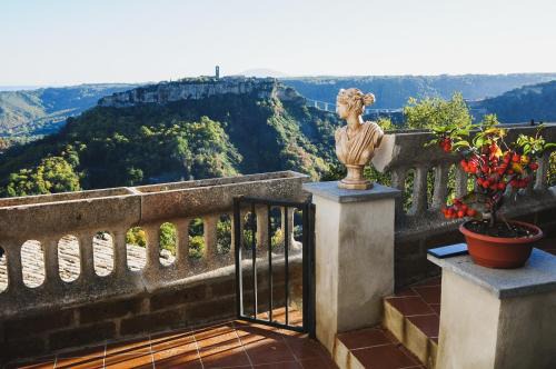 Lubriano House | Pet-Friendly Retreat at MiraCivita - Rated 8.9/10