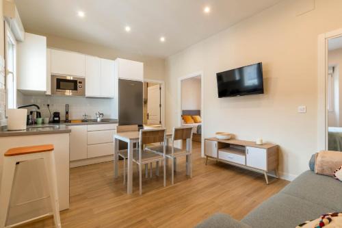 Distrito Sur Apartment | Experience Mirada a la Mezquita: Child-Friendly Comfort