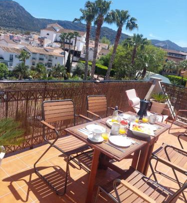 Alhaurin de la Torre Apartment | Top-Rated Mirador de Alhaurín Loft in City Center