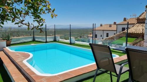 El Altico House | Welcoming Mirador de Maria Rosa: Pool & Pet-Friendly Retreat
