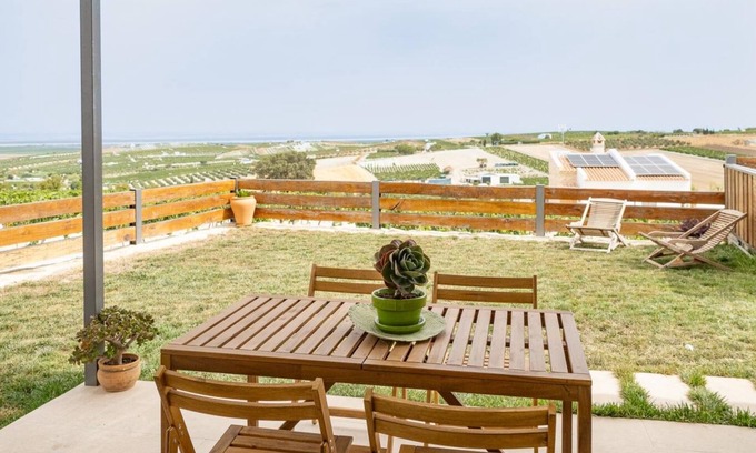 Trebujena House | Mirador del Guadalquivir ALZACOLA ROJIZO rojSwimming pool Country House