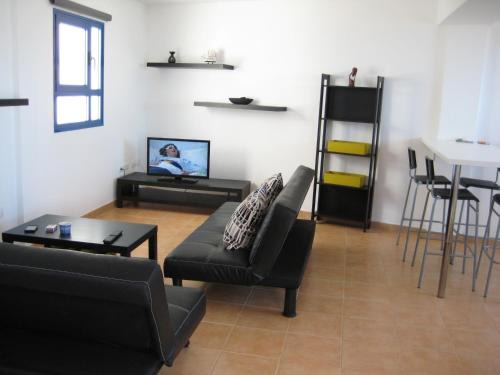 Orzola Apartment | Exceptional Oceanfront Stay at Mirador del Roque