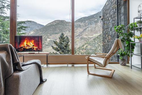Aixirivall Apartment | Charming Refugio Mirador with Family and Pet Friendly Amenities