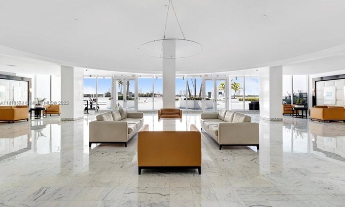 South Beach Apartment | Scenic MIRADOR South: 1-Bedroom with Bay View Balcony