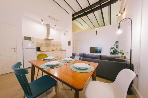 Macarena Apartment | Miraflores 58 Apt: Ideal for Families with Private Parking